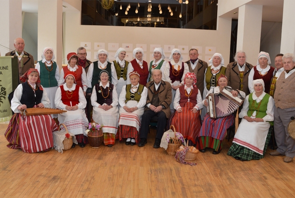 0001_sidabrine-gija-folkloro-ansamblis0_1651046735-2bd7e14c5a6a49c3d117bf3f5100c88a.jpg