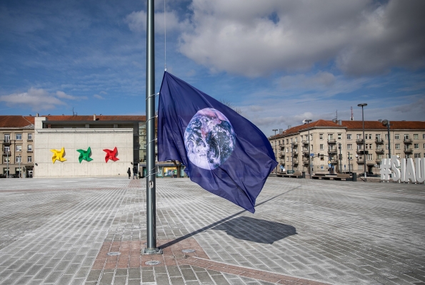 0001_zemes-diena-2021-rolando-parafinacviciaus-nuotr-1_1616664951-1e9faa2596b8086e53d8282fae039be2.jpg