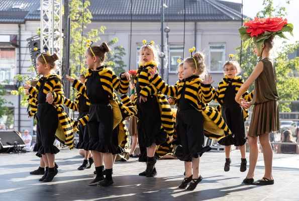 0002_ausrine-zvaigzde-rolando-parafinaviciaus-nuotr-2_1746444532-aeebffed1f31fd4b1ca8ebcdb2b68e60.jpg