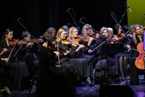 0007_camerata-solaris-6_1672130737-6b4c27f24ccb88ff25b67f2f344813f4.jpg