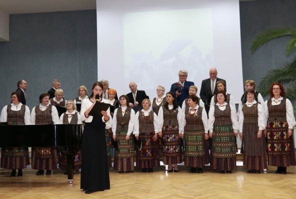 0007_skc-lietuviais-esame-mes-gime-2019-emilio-jucio-nuotr-5_1581501179-e32bcbde1f820bbdba1b11a29330fcc8.jpg